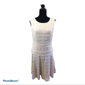 Vince Camuto Size M Lace Dress
